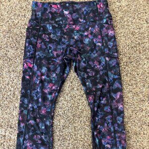 Avia Compression Capris - Women's Size L (12/14) - Preowned - 1922